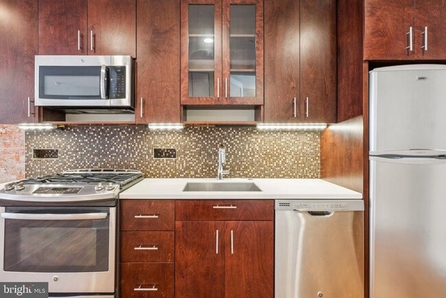 Foto del edificio - 131 S 13th St