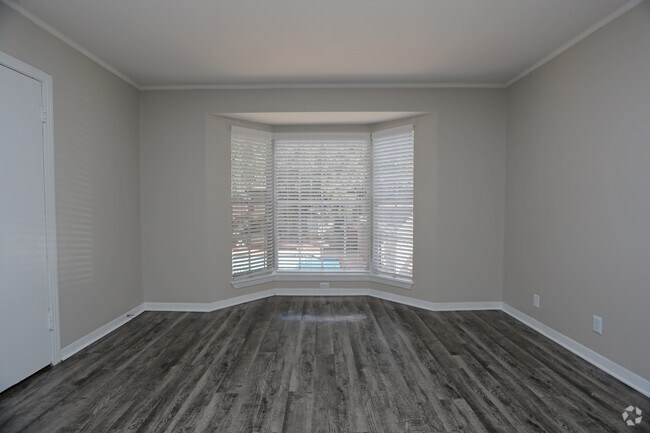 ¡Ventanas mirador - The Landmark at Alamo Heights