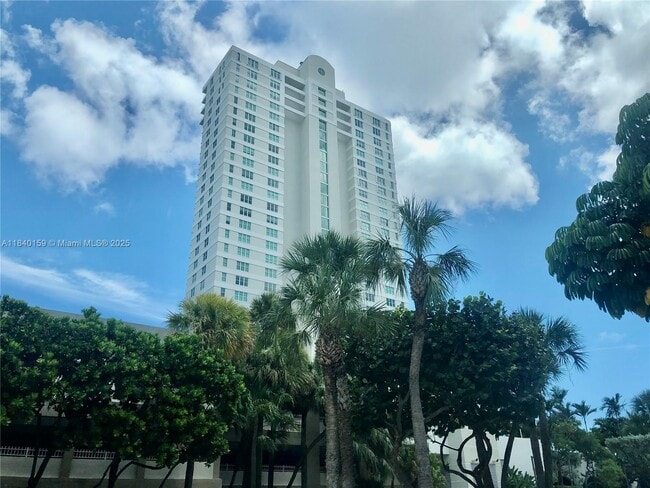 Building Photo - 800 Claughton Island Dr