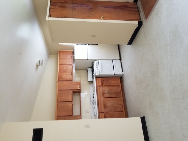 Foto del edificio - 532 High Grove Blvd