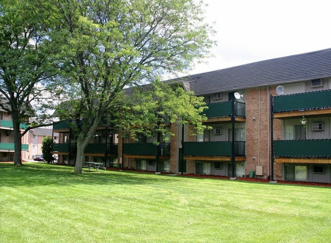 23700 W Warren Ave Unit 7545, Dearborn Heights, MI 48127 Room for Rent in Dearborn Heights, MI