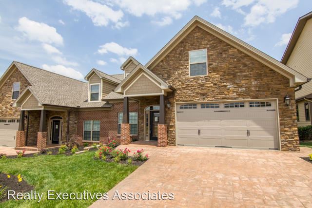 Foto principal - 1120 Andalusian Way