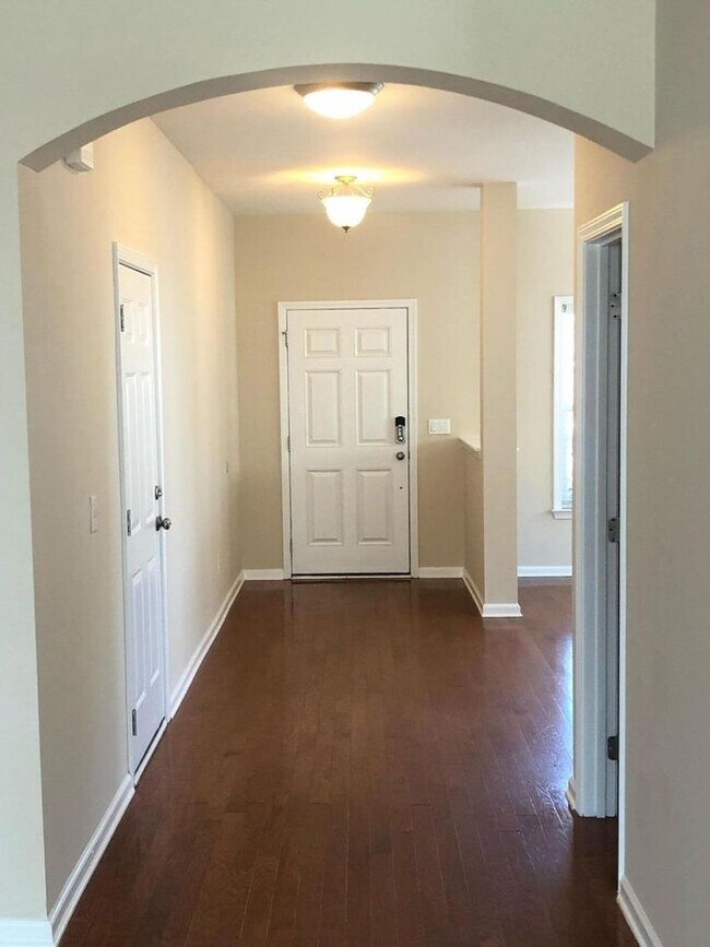 Foto del edificio - 4 Bedroom home in Arbor Walk