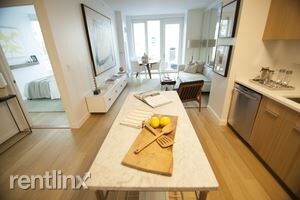 Foto del edificio - 211 W 57th St