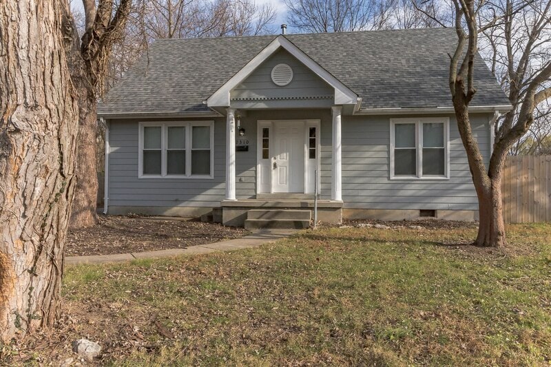 Primary Photo - 2310 N 5th St