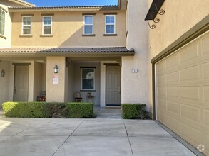 Building Photo - 3341 Wind Chime Ln