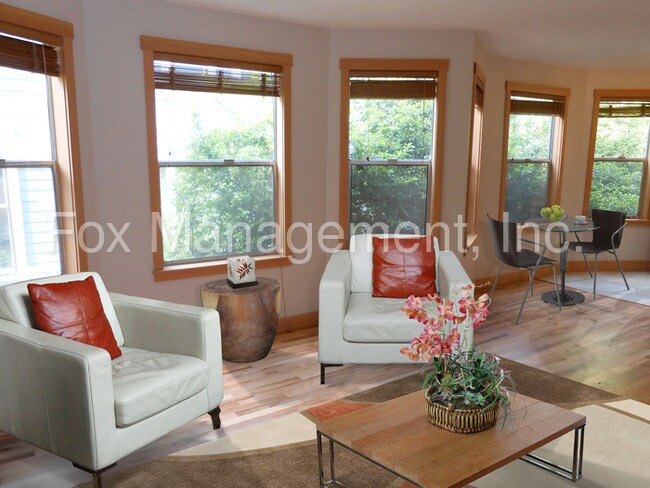 Foto del edificio - 2162 NW Everett St