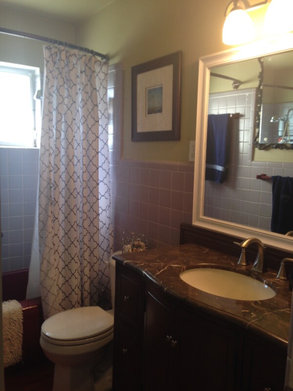 2222 Lucas St Unit 102, Weatherford, TX 76085 Room for Rent in