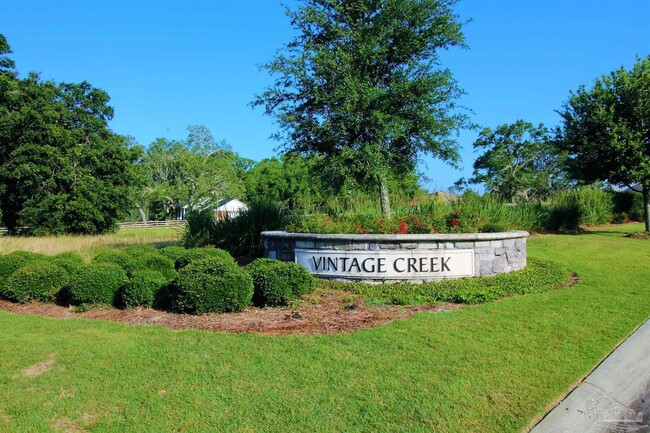 Foto del edificio - 7966 Stream Ridge Rd