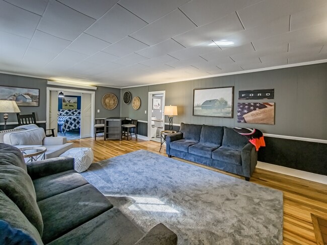 Foto del edificio - 405 12th St E