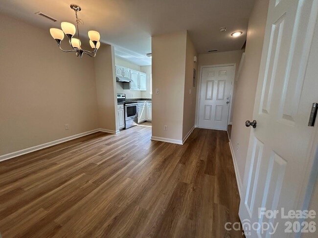 Building Photo - 17418 Tuscany Ln