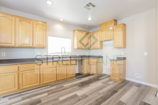 Building Photo - 9538 Vivid Colors Ave