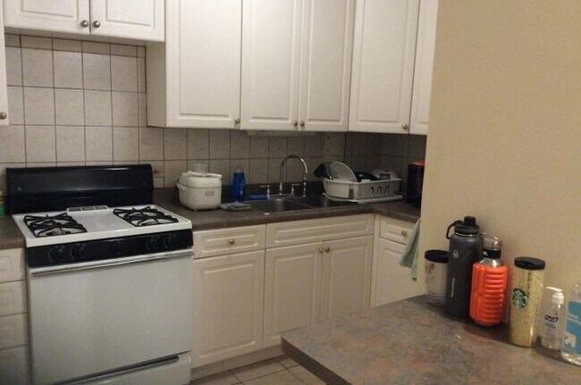 Foto del edificio - 1400 E 55th Pl