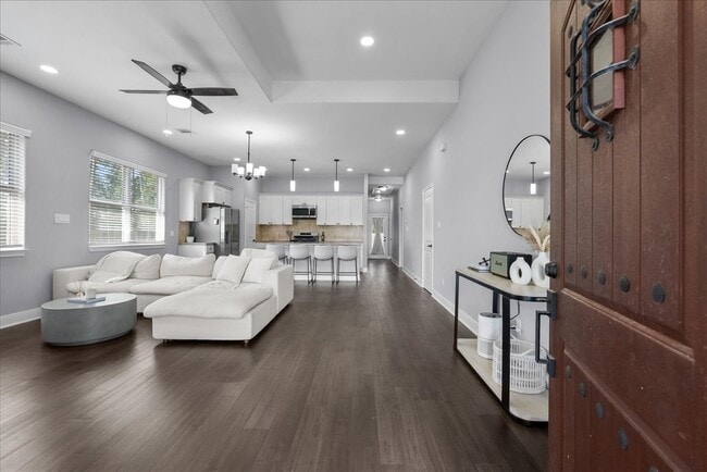 Foto del edificio - 20061 Torrey Pines Ln