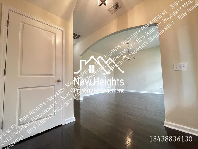 Building Photo - Fantastic 3 Bd home in Spring Grove Planta...