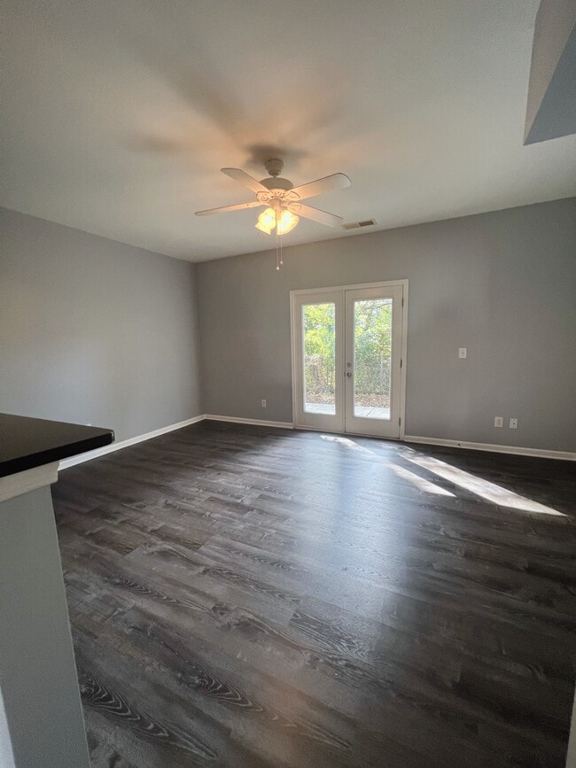 Building Photo - 1309 Duncan Gardens Dr