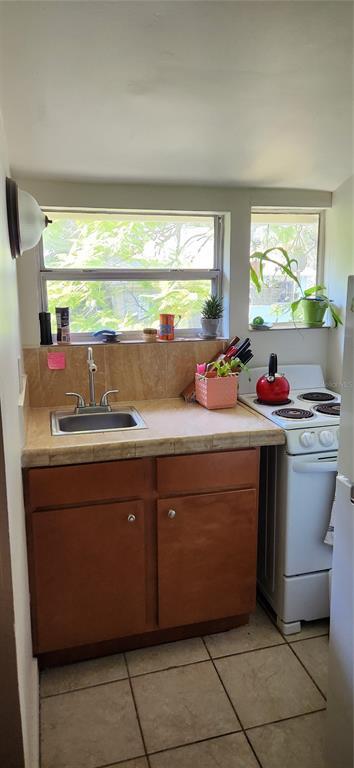 Foto del edificio - 750 7th Ave N