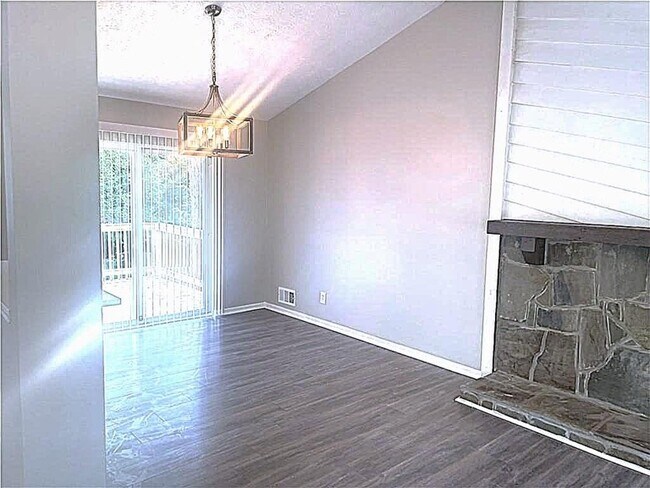 Foto del edificio - 3205 Brownlee Way