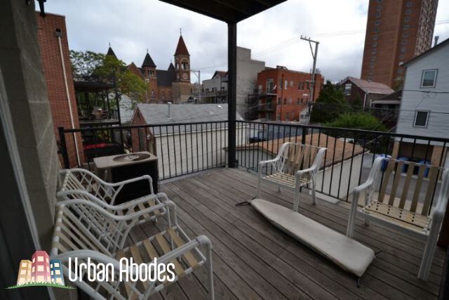 Foto del edificio - 1427 W Walton St