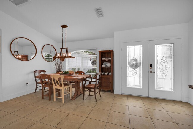 Foto del edificio - 2644 SW Fairgreen Rd
