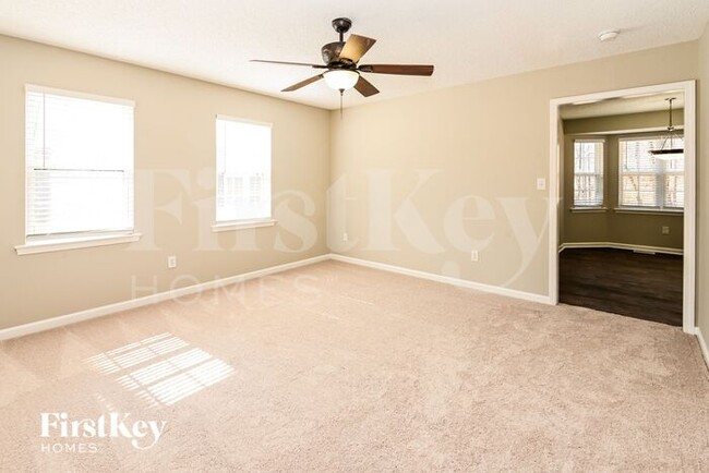 Building Photo - 203 Hickory Wood Dr