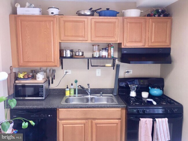 Foto del edificio - 1440 N St NW