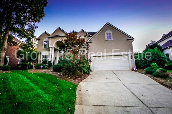 Foto del edificio - 5319 Piper Glen Dr