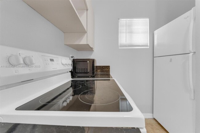 Foto del edificio - 1421 SW 3rd St
