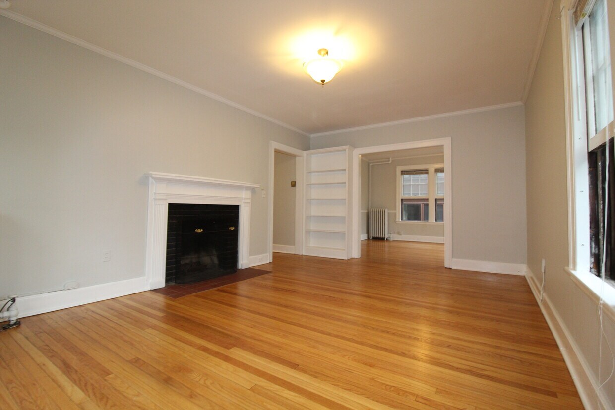 691 Farmington Ave, West Hartford, CT 06107 Apartments in West