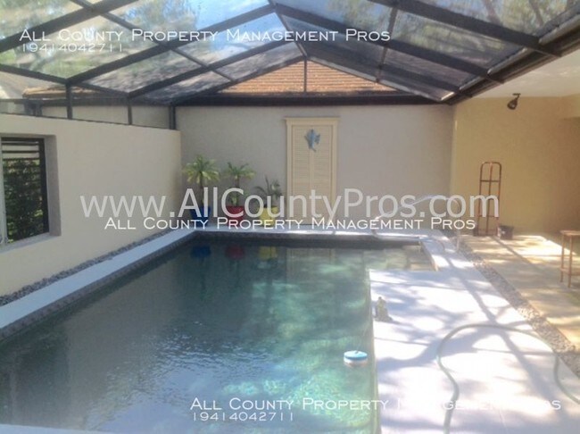 Building Photo - 3745 Glen Oaks Manor Dr
