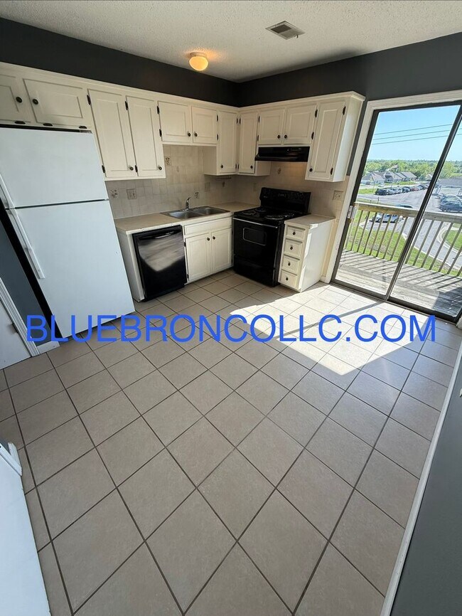 Foto del edificio - Cute 2 bedroom 1 bathroom home with a 1 car garage