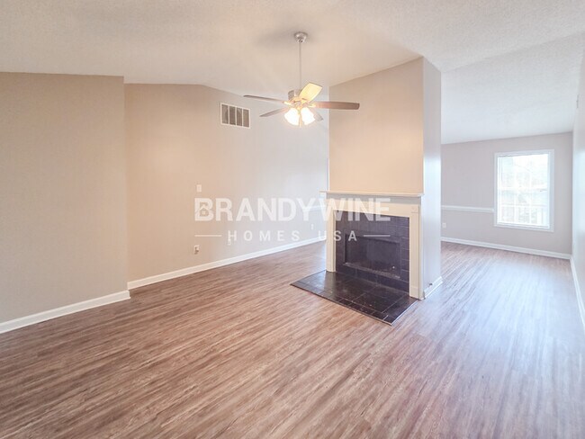 Foto del edificio - 1139 Commons Ct