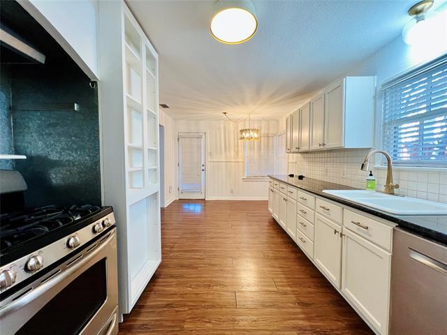 Building Photo - 101 Lindenwood Dr