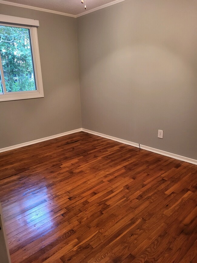 2nd bedroom - 528 Overlook St