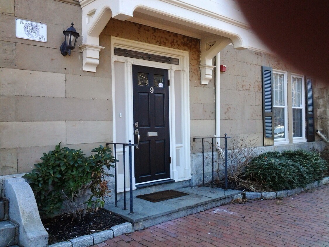 9 Benefit St Unit 9 Benefit, Providence, RI 02904 Condo for Rent in