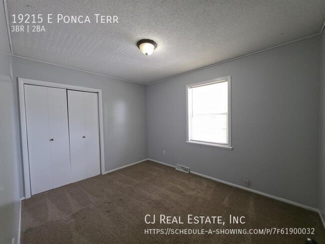 Building Photo - 19215 E Ponca Terrace