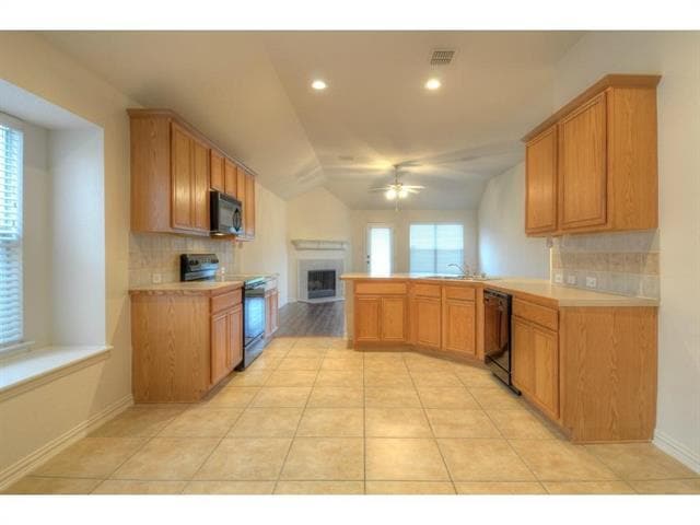 Building Photo - 3216 Chesington Dr