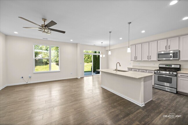 Foto del edificio - 4152 Calder Ln