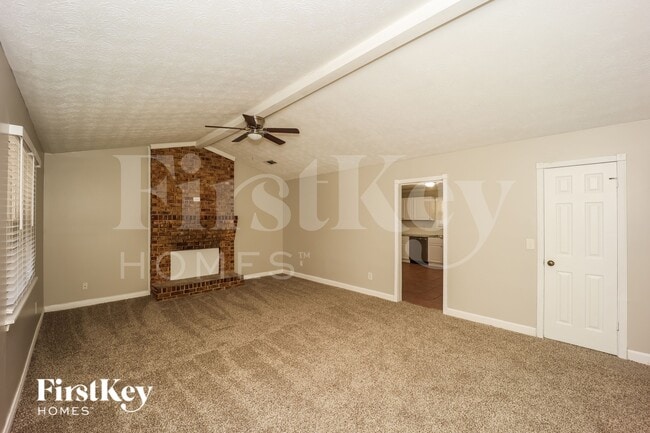 Foto del edificio - 5008 Springtree Ct