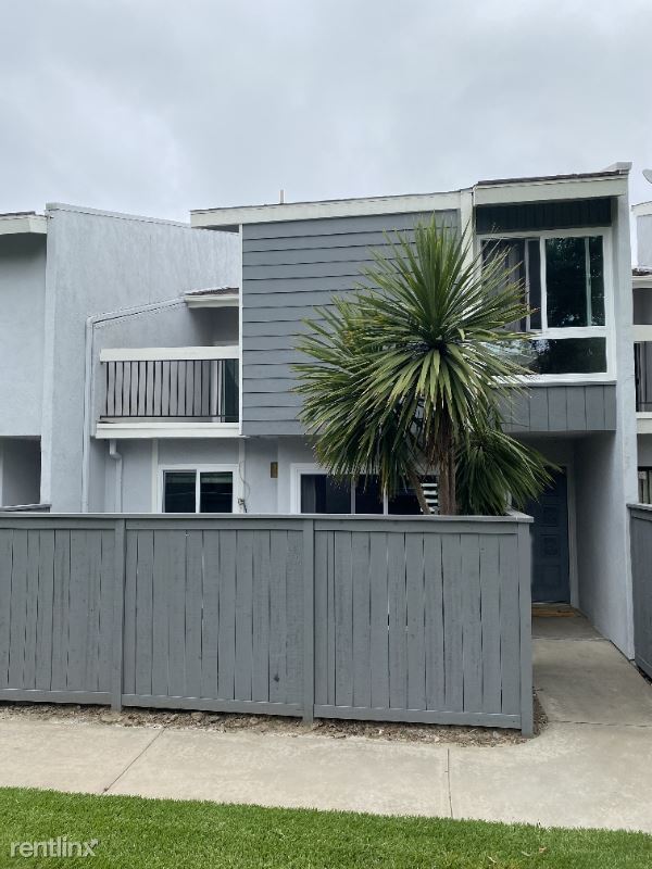 Primary Photo - 3 br, 2.5 bath Townhome - 641 Danube Way