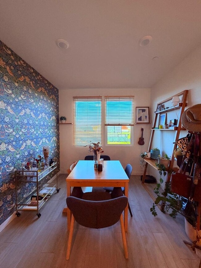 Foto del edificio - 1659 18th St