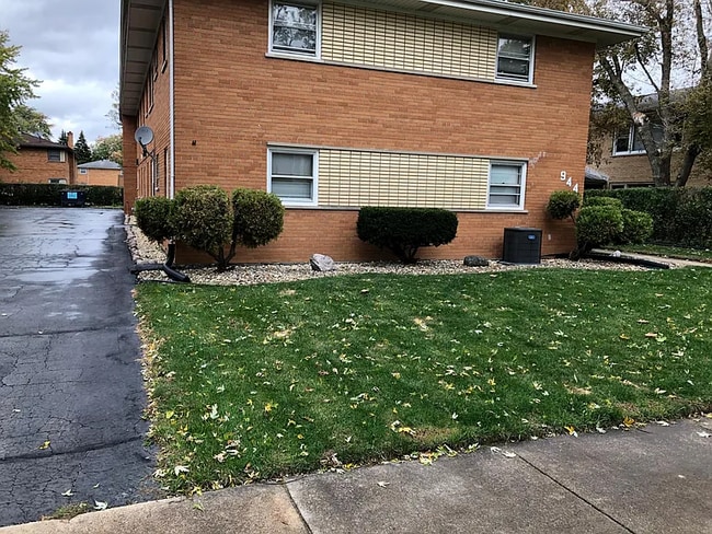 Building Photo - 944 Elder Rd