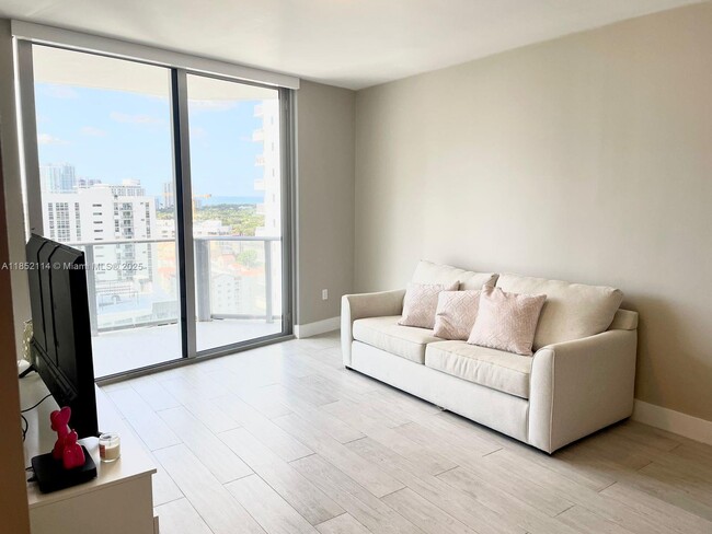 Foto del edificio - 1010 SW 2nd Ave