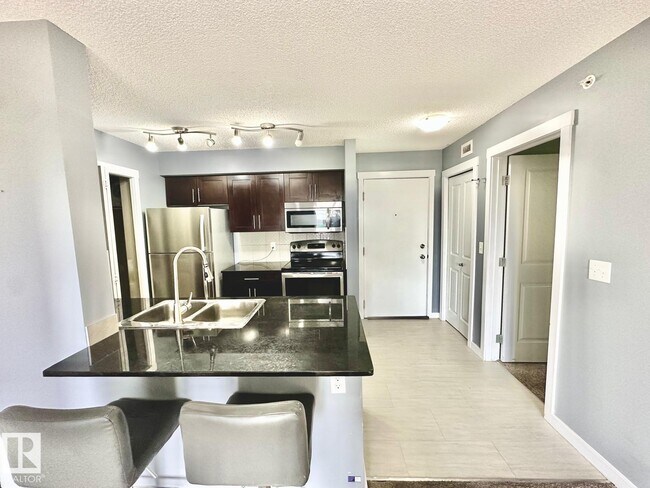 Building Photo - 1510 Watt Dr SW