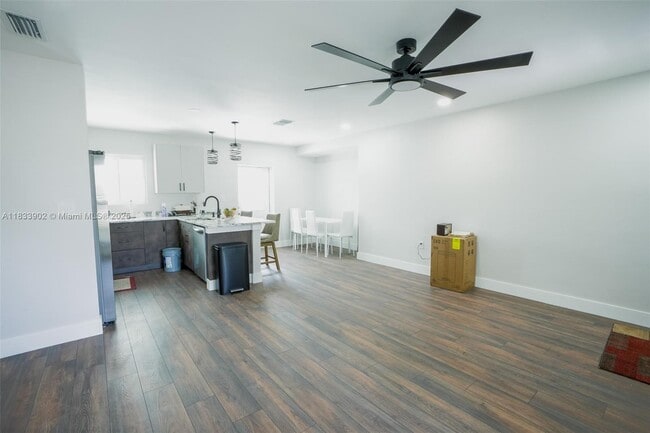 Building Photo - 14530 NW 11th Ct