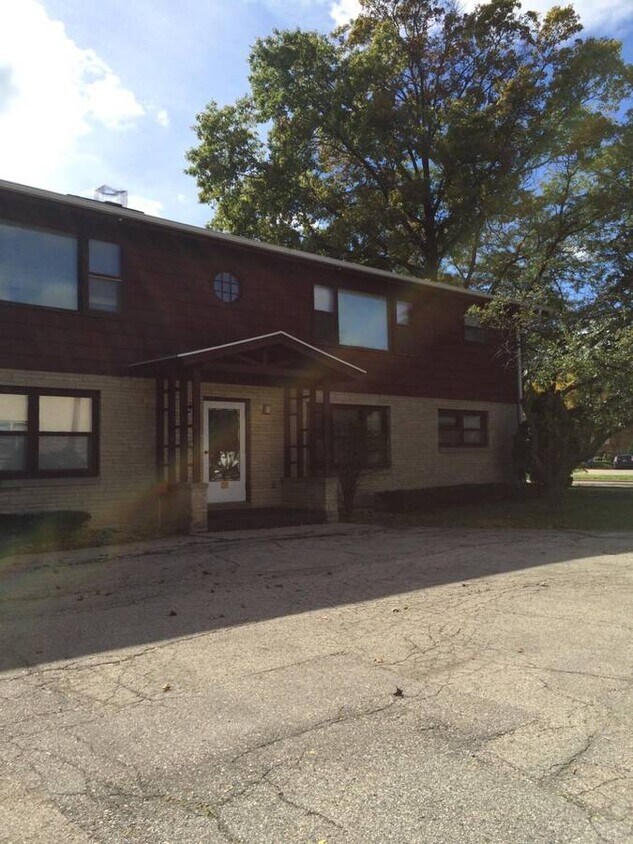 213 N Midvale Blvd. - 213 N Midvale Blvd