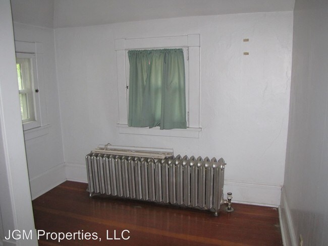 Building Photo - 1 br, 1 bath Apartment - 622 N NEVADA AVE #2
