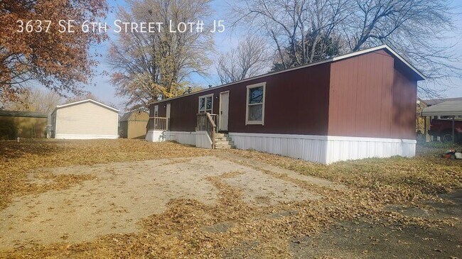 Foto del edificio - 3637 SE 6th St