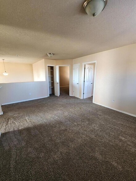 Foto principal - 1735 Avenida Real