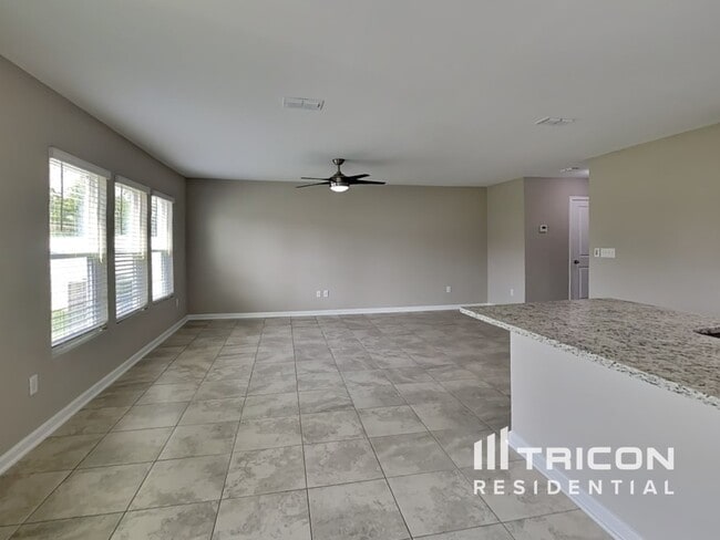Building Photo - 10259 Old Dixie Highway Ponte Vedra Beach FL